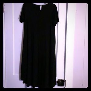 Long black dress with pockets